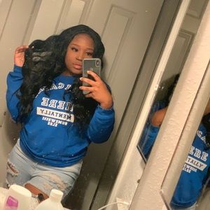 Meet your Posher, Denia